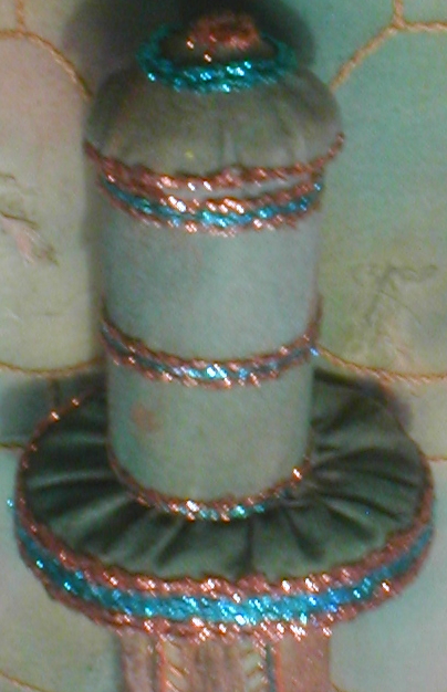 The hilt as embroidered